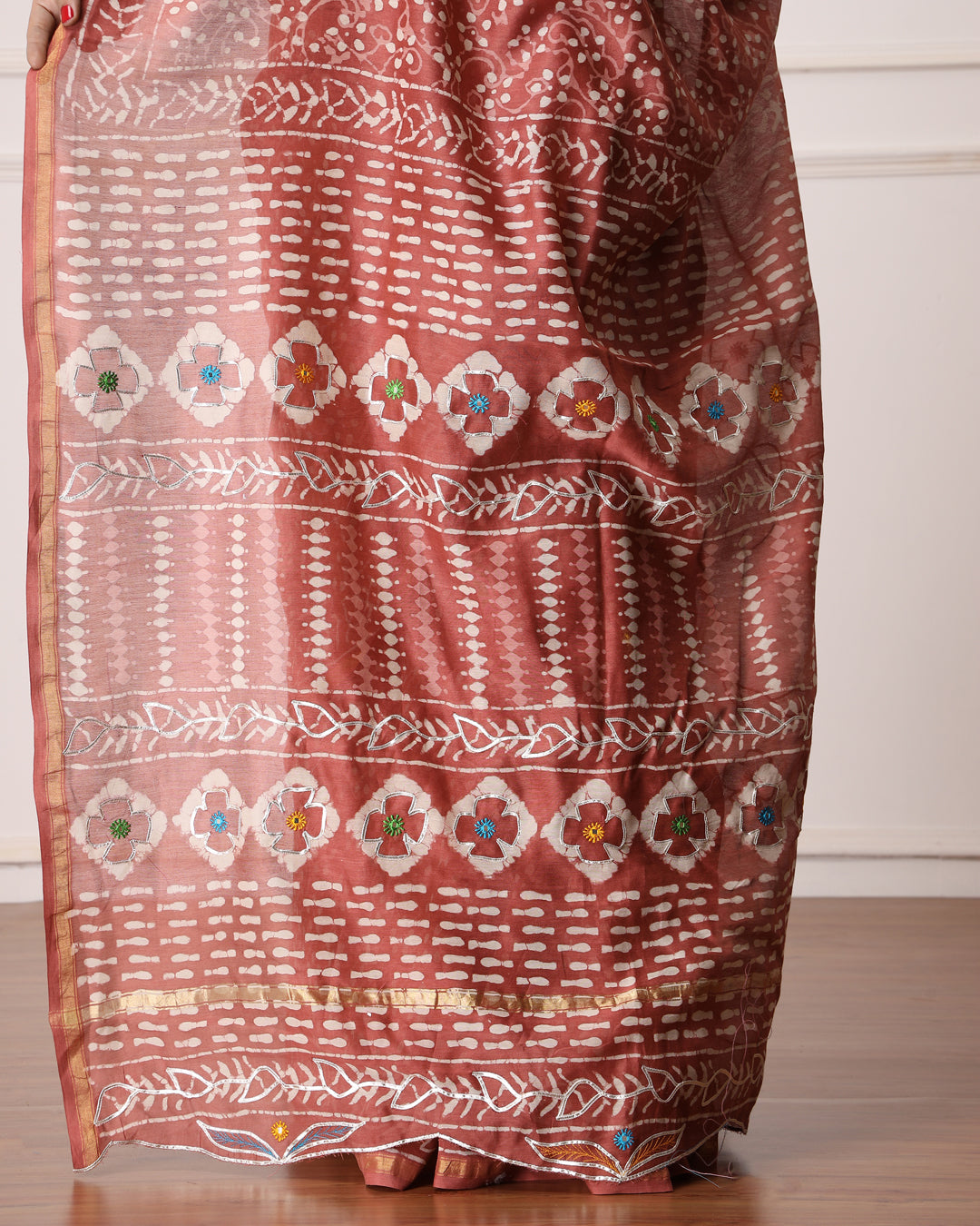 Aara Chanderi Dabu Print Saree with Blouse