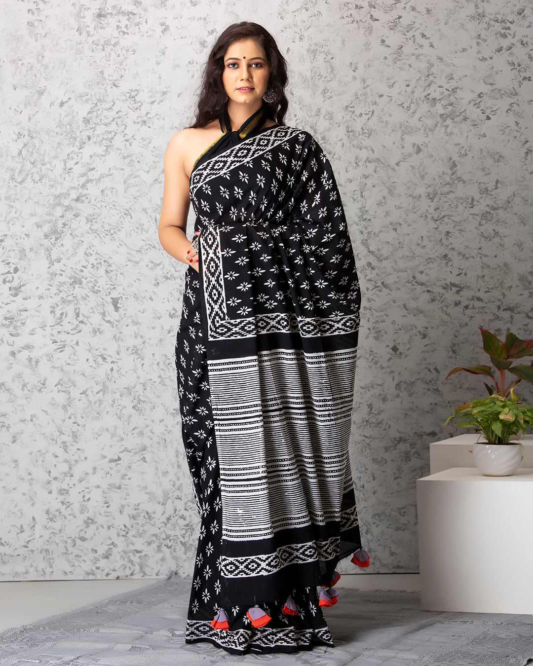 Aria Handblock Mul-mul Saree with Blouse