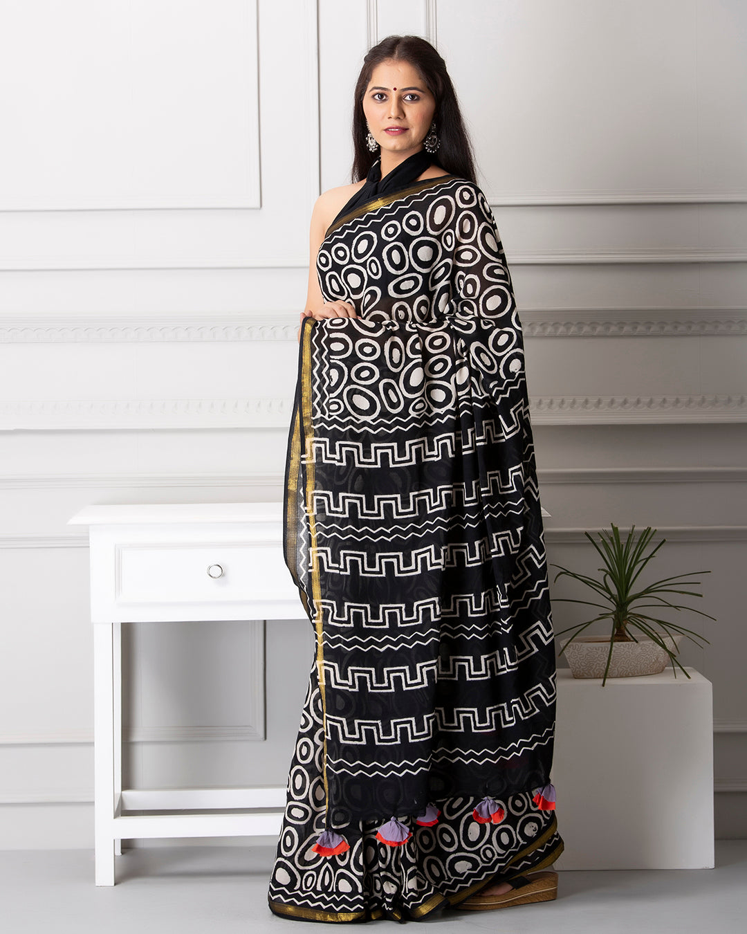 Charlie Handblock Mul-mul Saree with Blouse