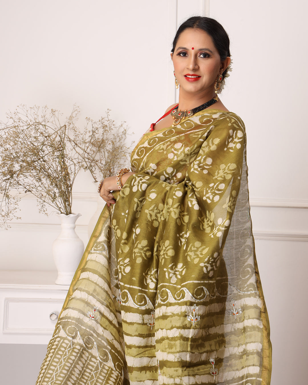 Eshita Chanderi Dabu Print Saree with Blouse