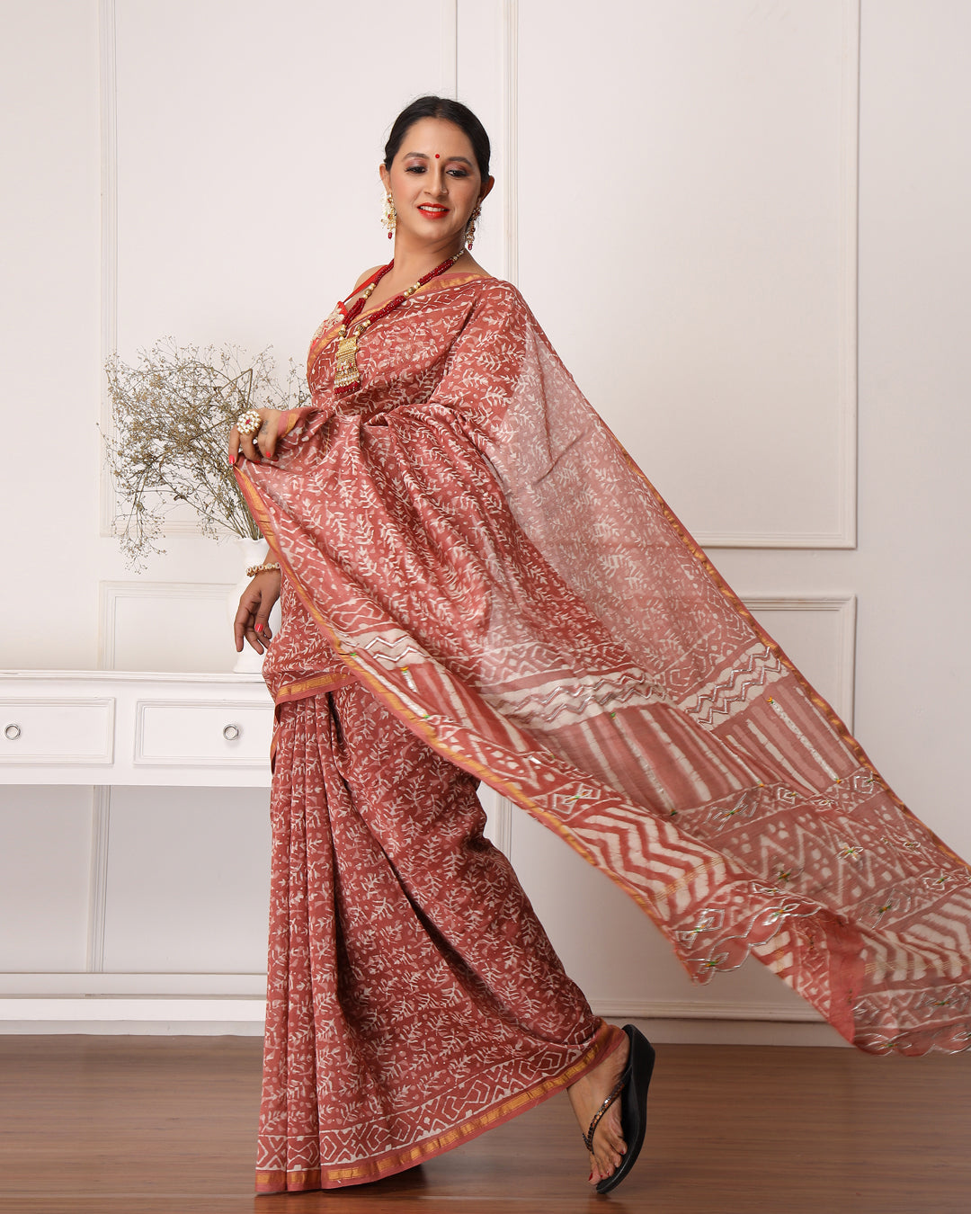 Gajra Chanderi Dabu Print Saree with Blouse