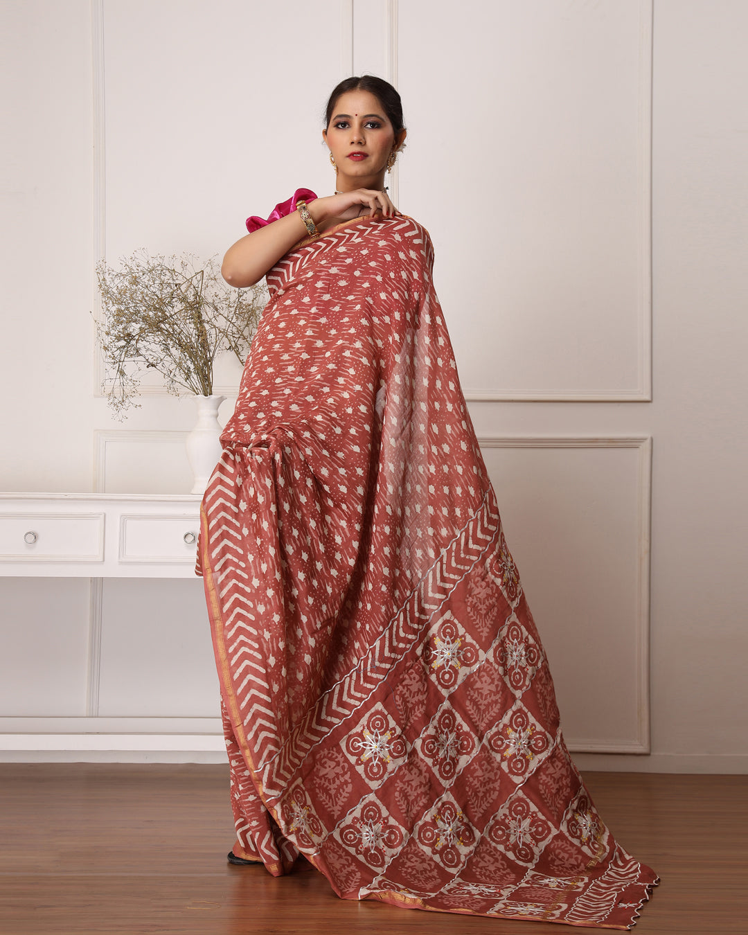 Gauri Chanderi Dabu Print Saree with Blouse