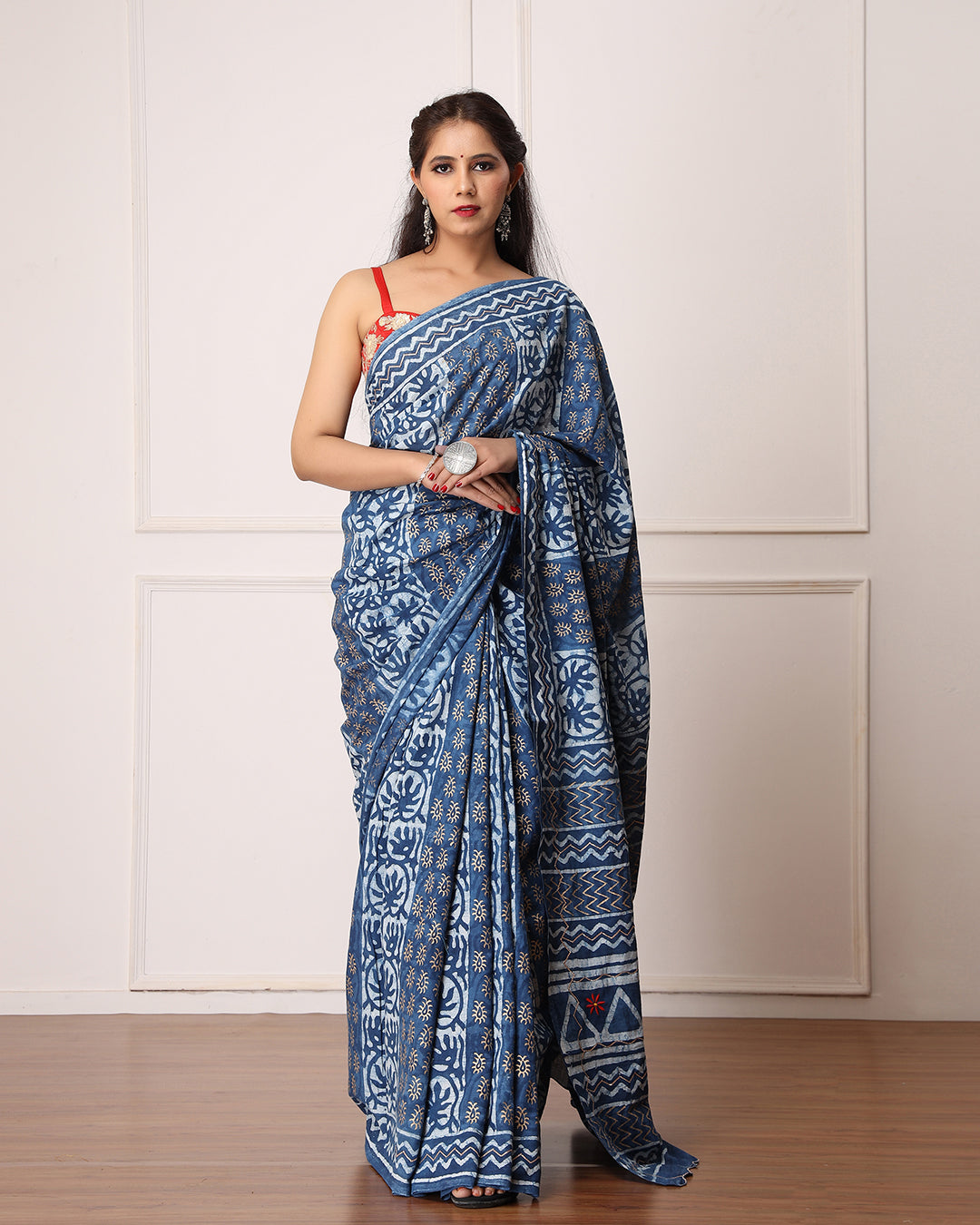 Navya Indigo Dabu Print Cotton Saree with Blouse