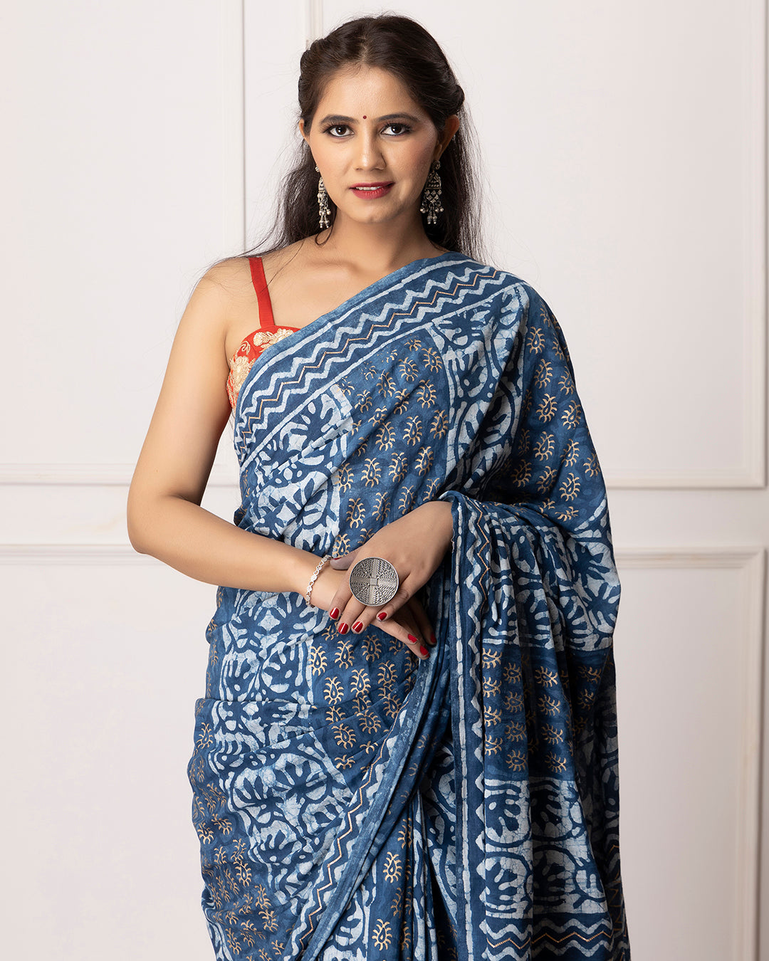 Navya Indigo Dabu Print Cotton Saree with Blouse