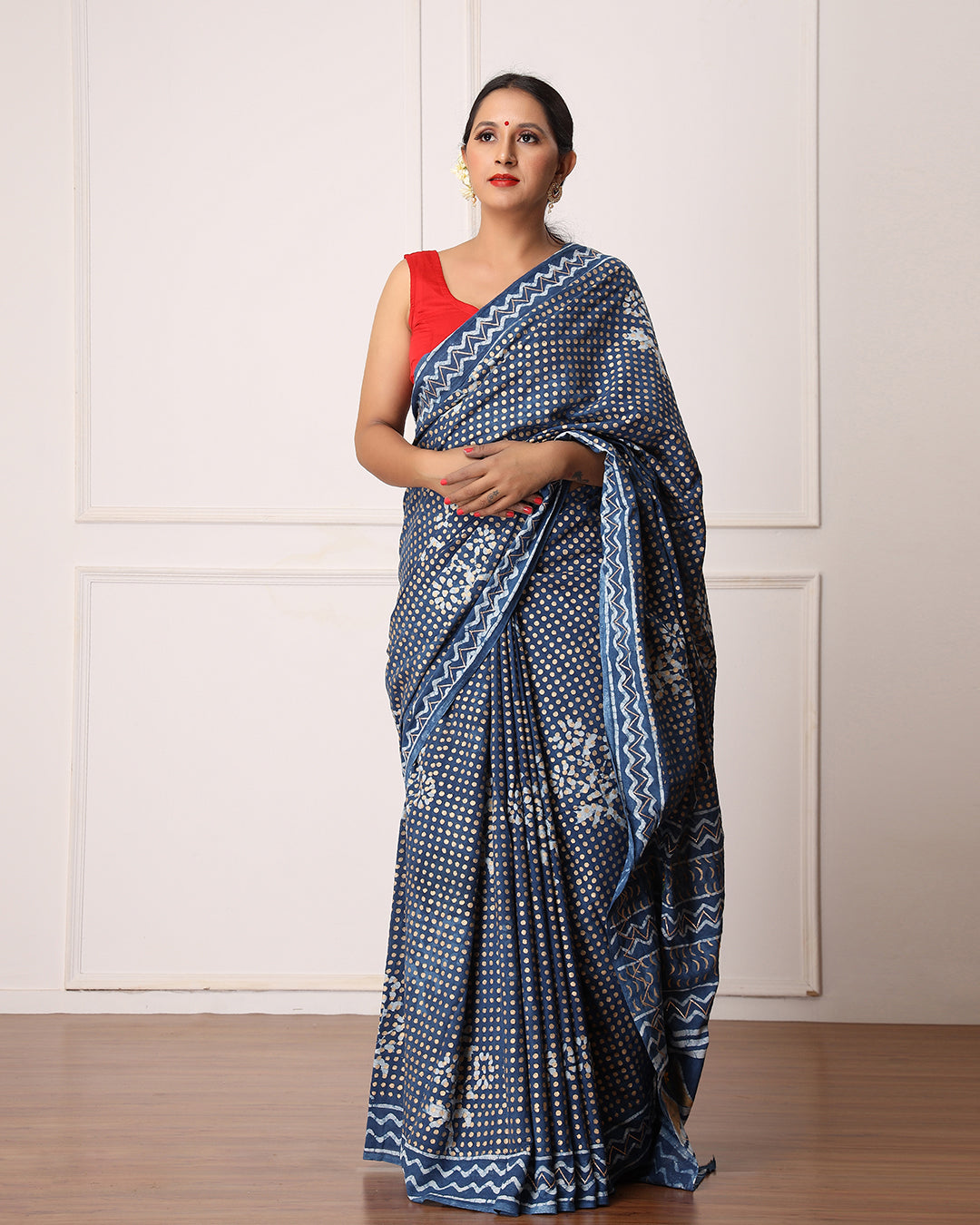 Nisha Indigo Dabu Print Cotton Saree with Blouse