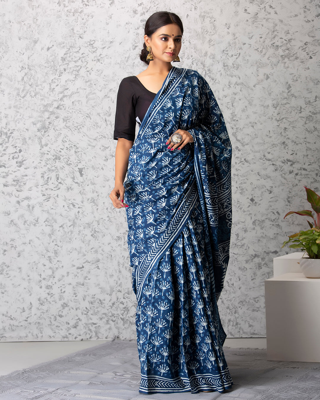 Nora Handblock Cotton Saree With Unstiched Blouse