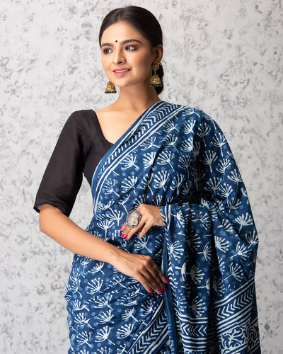 Nora Handblock Cotton Saree With Unstiched Blouse