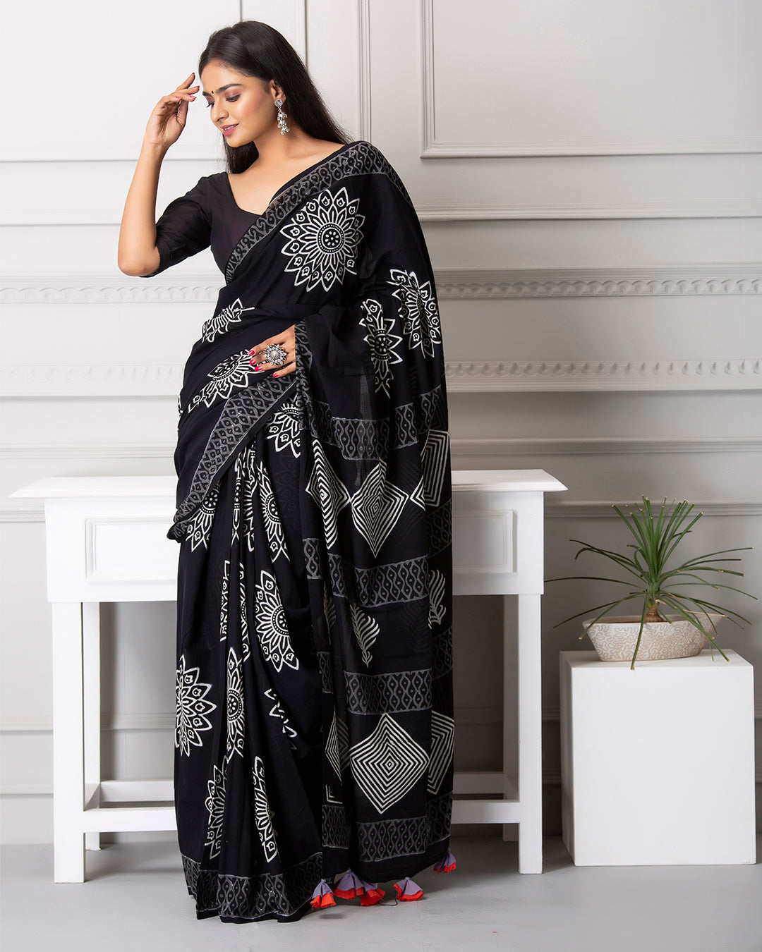 Olivia Handblock Mul-mul Saree with Blouse