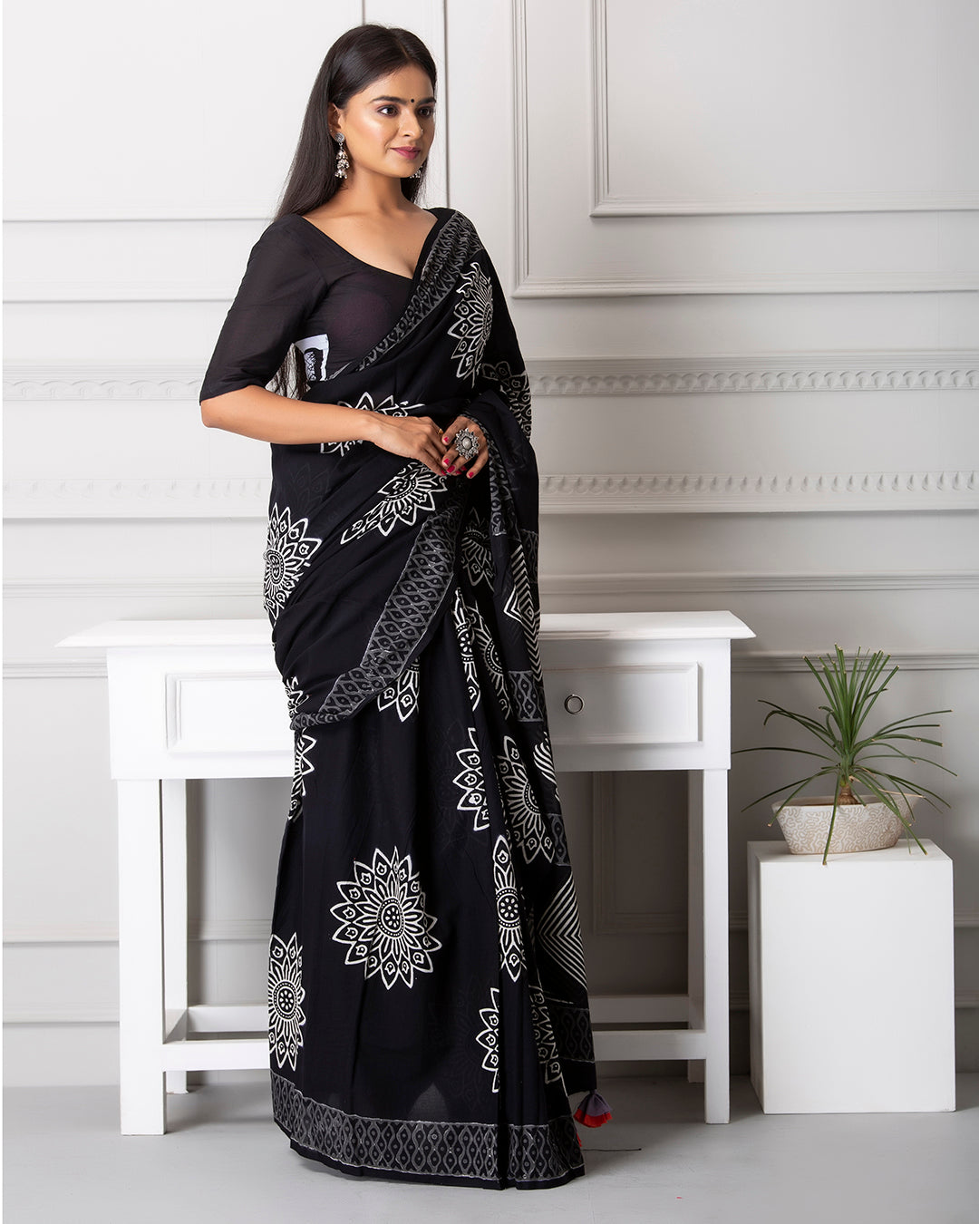 Olivia Handblock Mul-mul Saree with Blouse