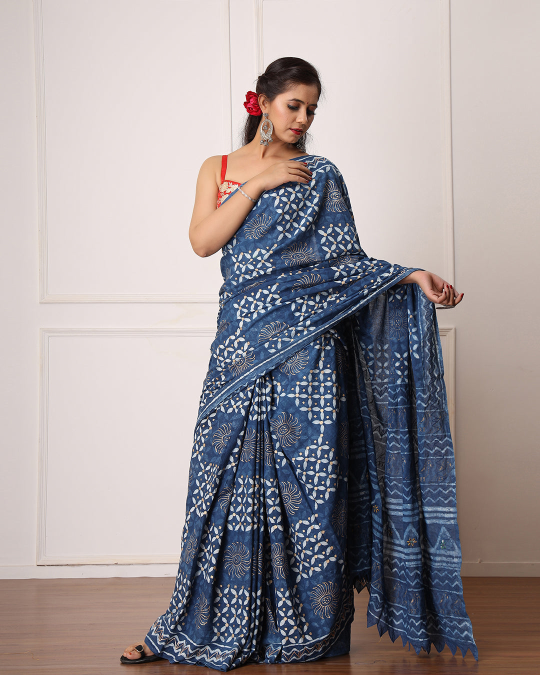 Tina Indigo Dabu Print Cotton Saree with Blouse